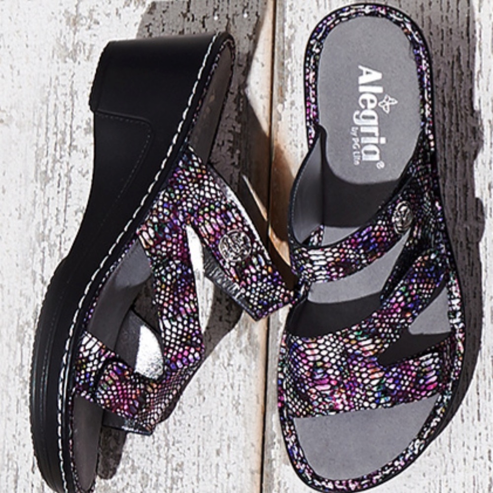 Alegria Loti Wedge Sandals Funtastic NWOT